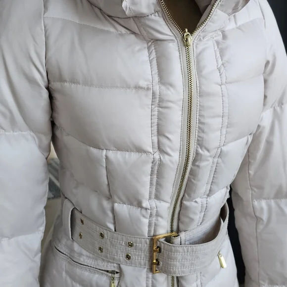 Zara Women's Quilted Puffer Jacket Down Filled with Belt - Picture 12 of 12
